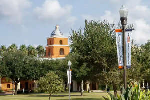 Picture of the University of Texas Rio Grande Valley (UTRGV).